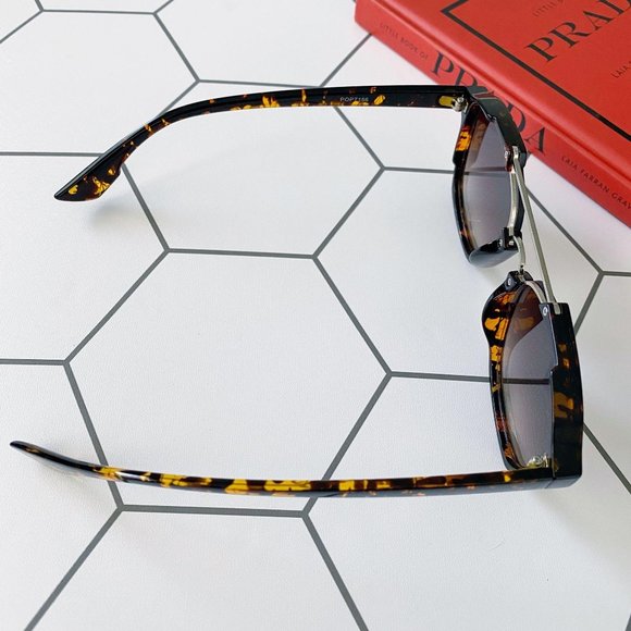 Flat Top Aviator Tortoiseshell Sunglasses - Picture 3 of 6